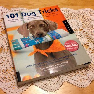101 Dog Tricks - like new
